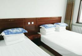 龙庆峡农家住宿