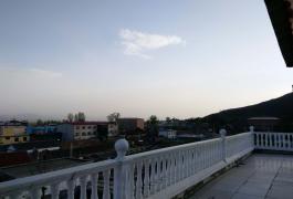 龙庆峡农家小院